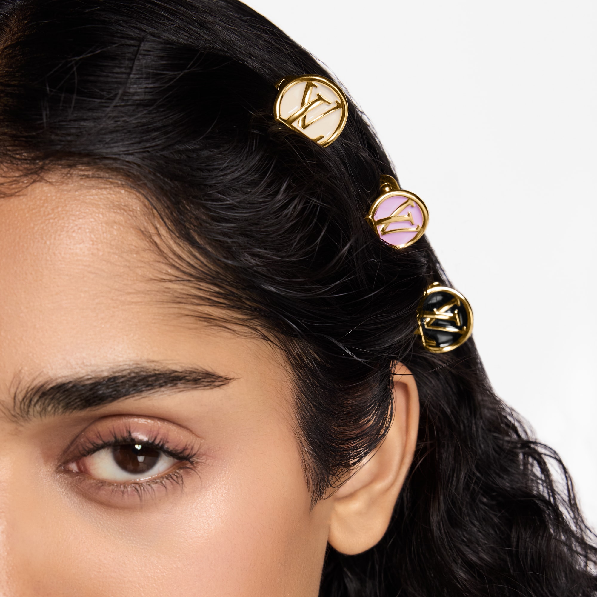 ギフトに★Louis Vuitton★モノグラム ミニヘアクリップ 3点SET ギフトに☆Louis Vuitton☆モノグラム ミニヘアクリップ 3点SET